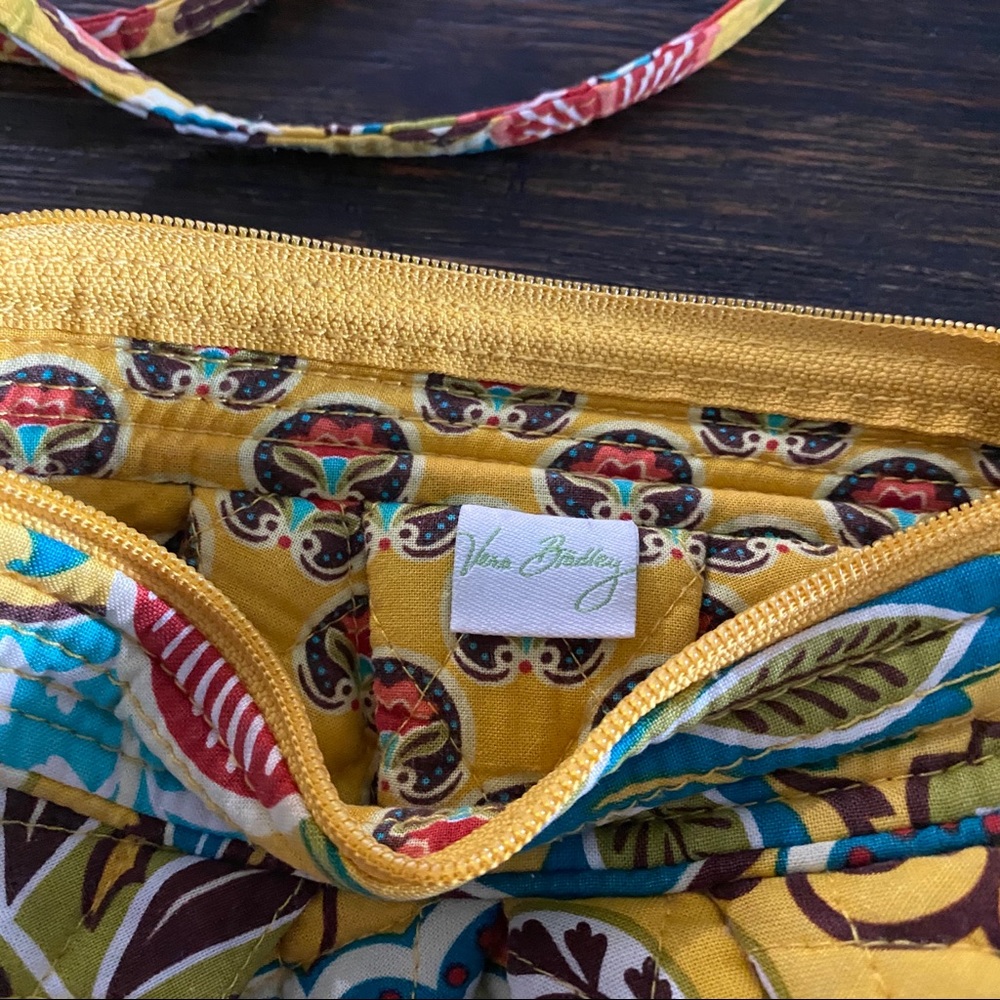Vera Bradley “Provençal” retired purse. EUC - Picture 2 of 2